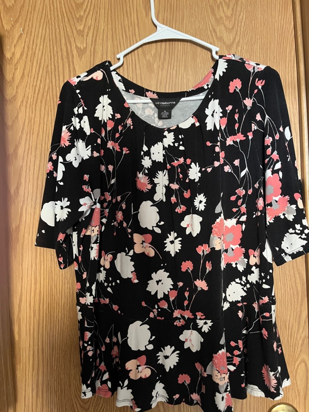 Liz Claiborne Black Floral Knit Tunic with Pink and White Blooms
